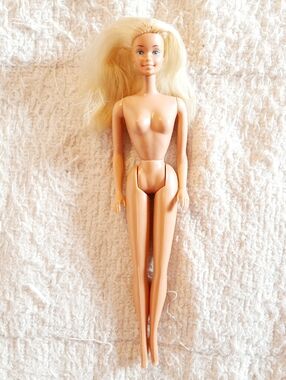 1982 Super Dance Barbie Doll Vintage Mattel